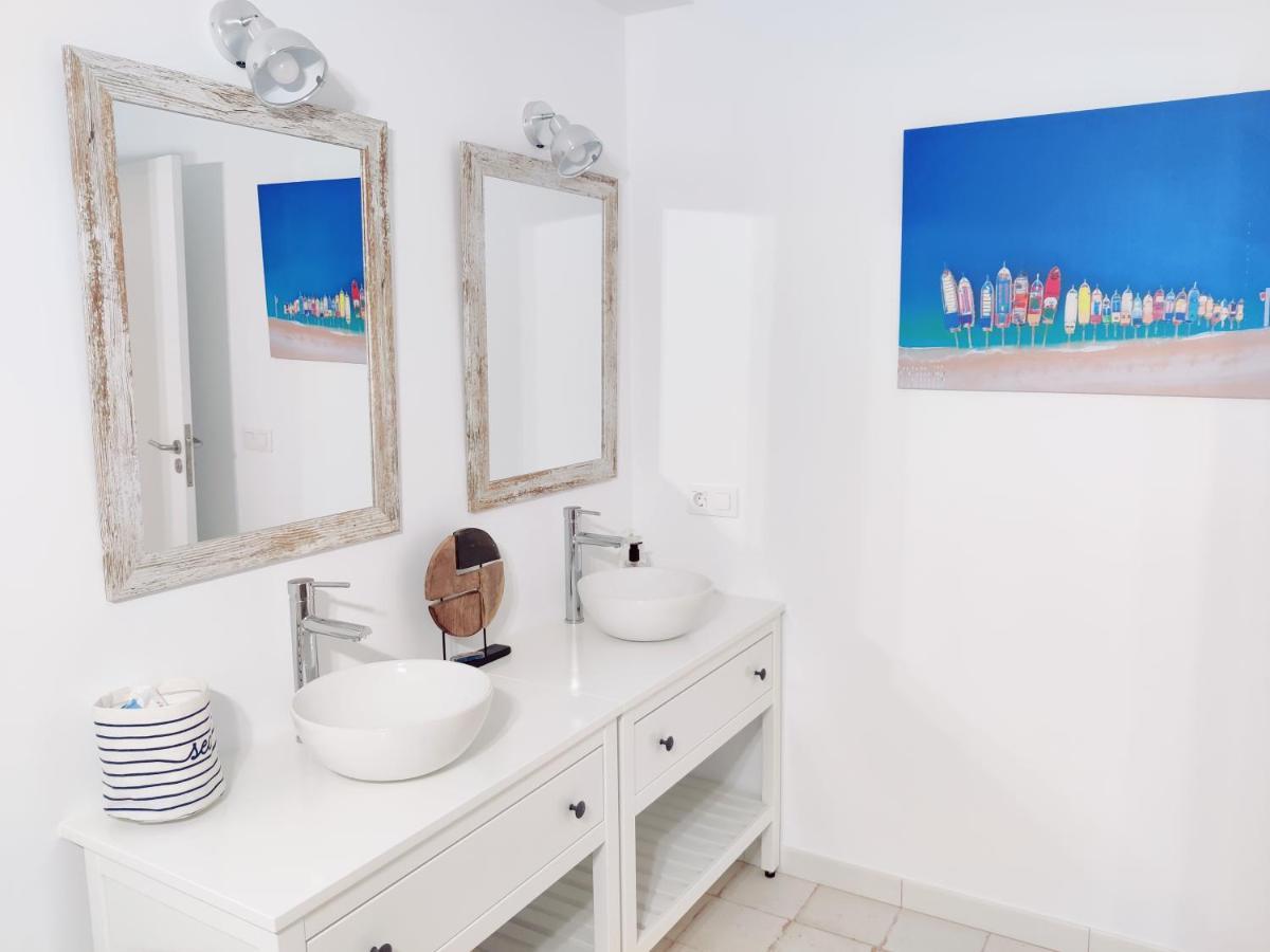 Maravilla 140 M2 - 3 Bedrooms, Heated Pool Apartament *