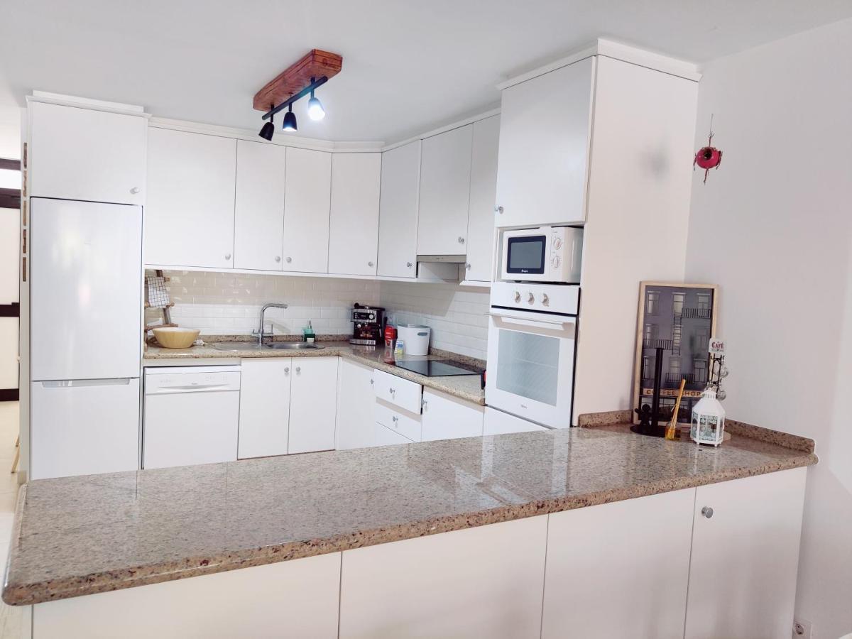 Maravilla 140 M2 - 3 Bedrooms, Heated Pool Apartament *